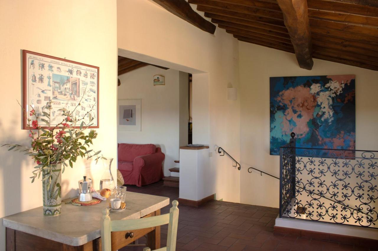 La Fattoria Del Rio Di Sopra - Agriturismo Baldeschi Tuoro sul Trasimeno Bagian luar foto