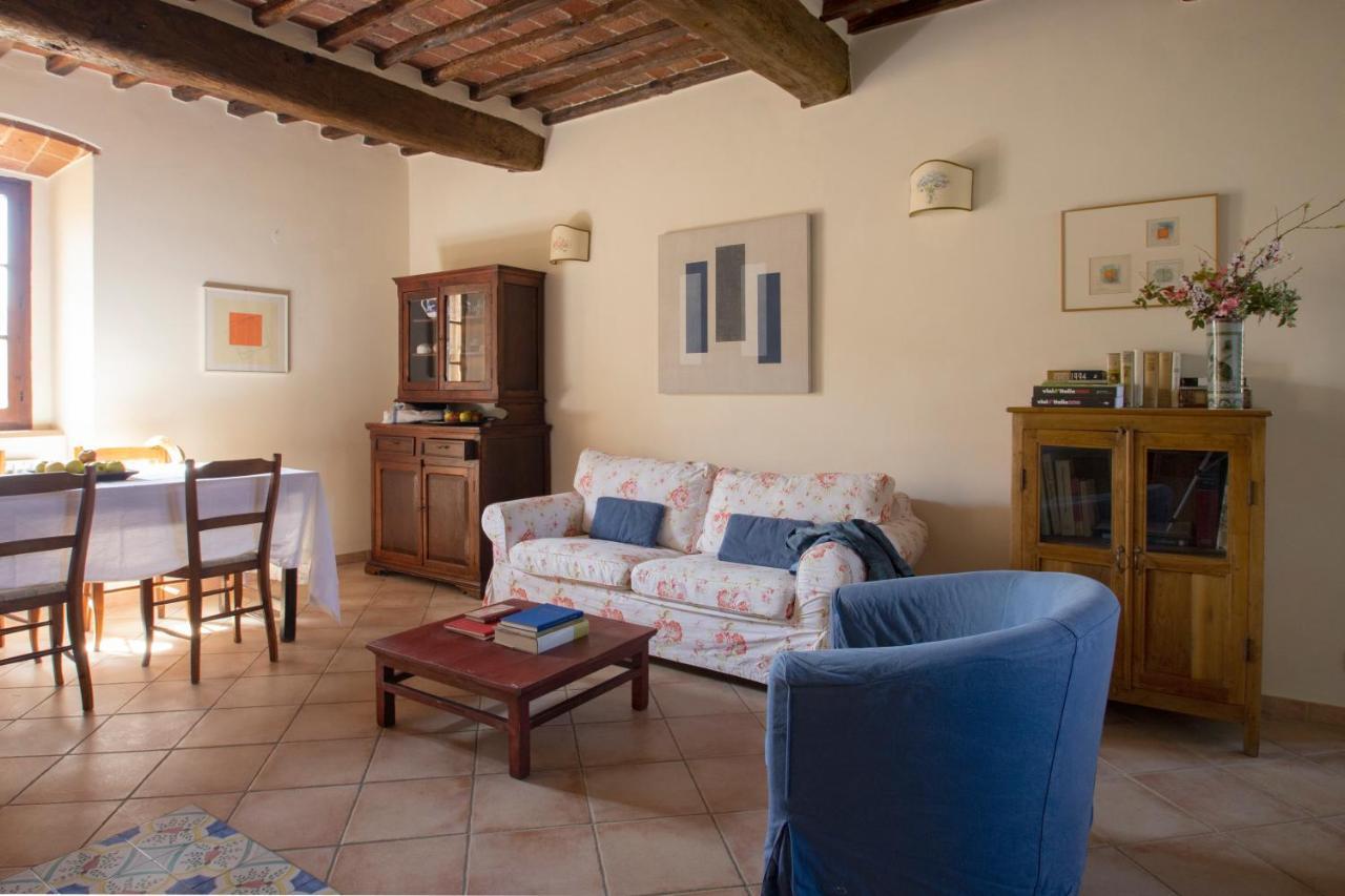 La Fattoria Del Rio Di Sopra - Agriturismo Baldeschi Tuoro sul Trasimeno Bagian luar foto