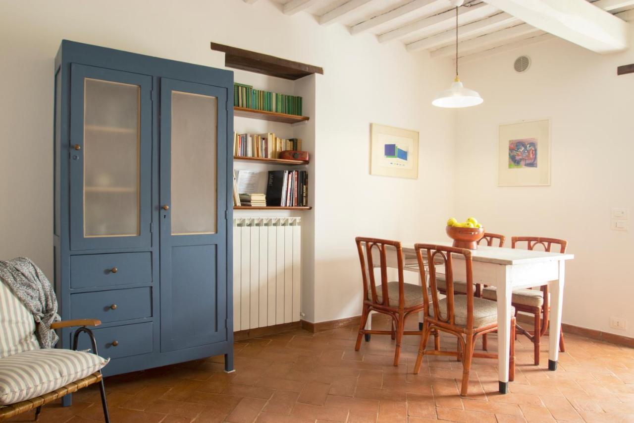 La Fattoria Del Rio Di Sopra - Agriturismo Baldeschi Tuoro sul Trasimeno Bagian luar foto